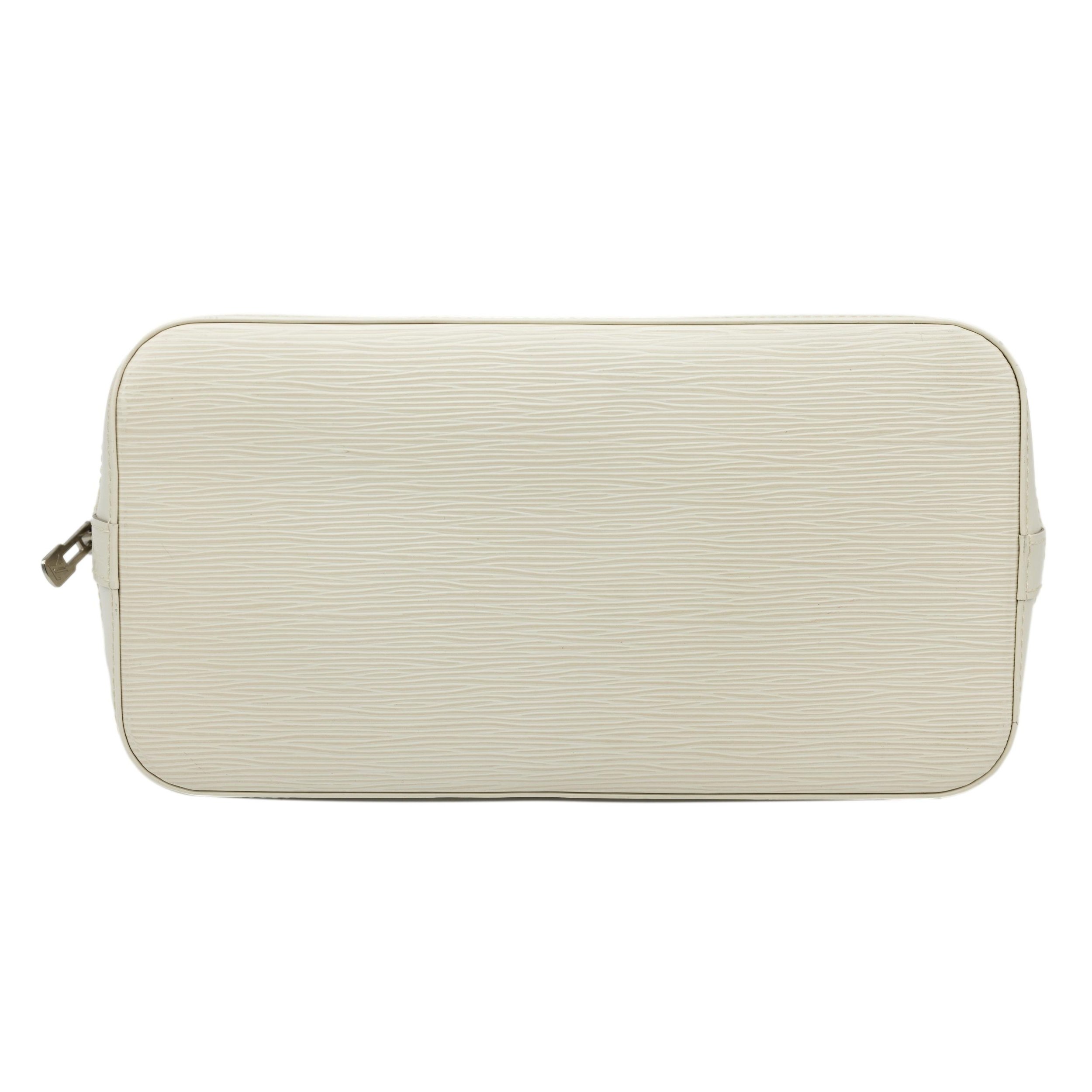 gildedagevintagebags2022-50_clipped_rev_2.jpeg