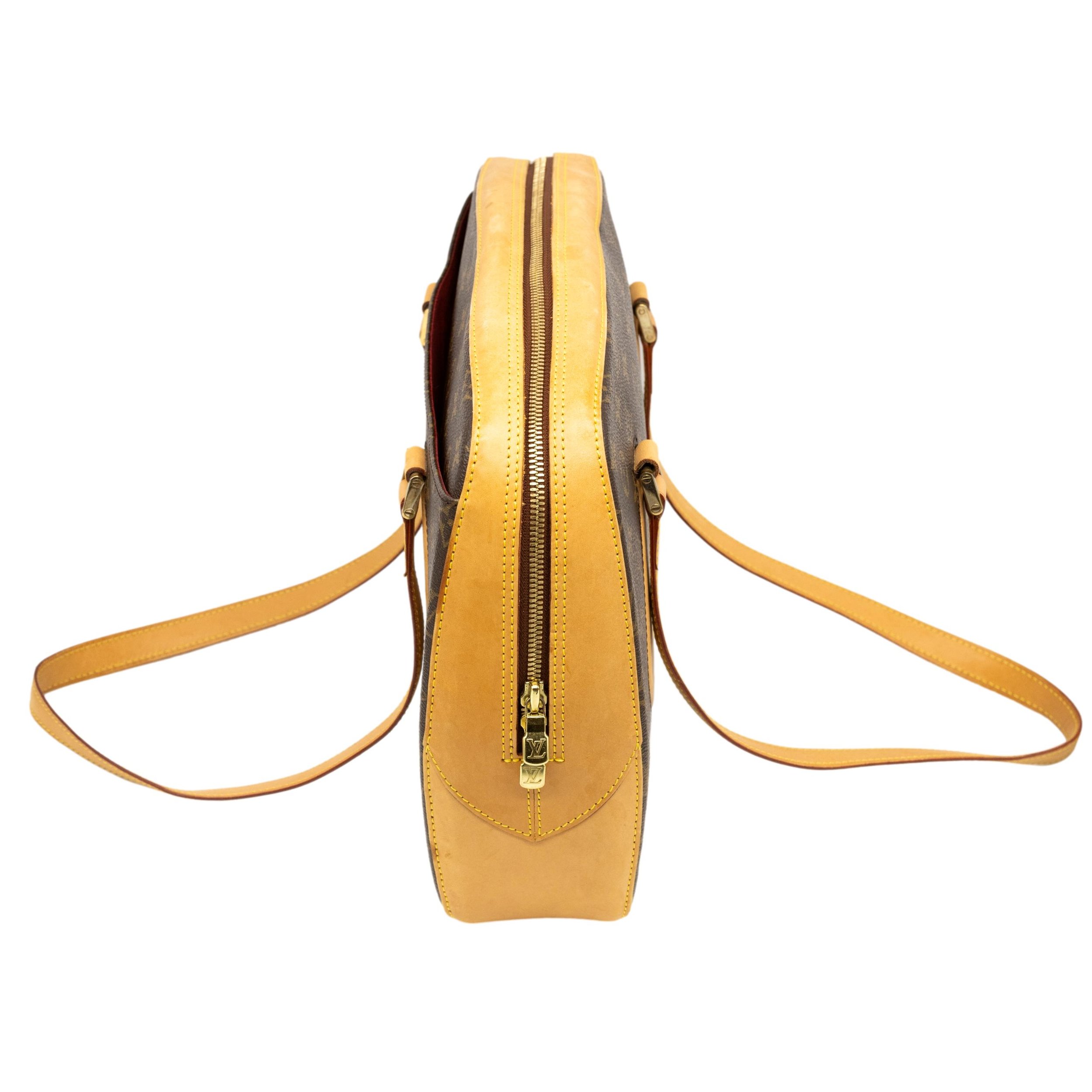 gildedagevintagebags2022-187_clipped_rev_2.jpeg