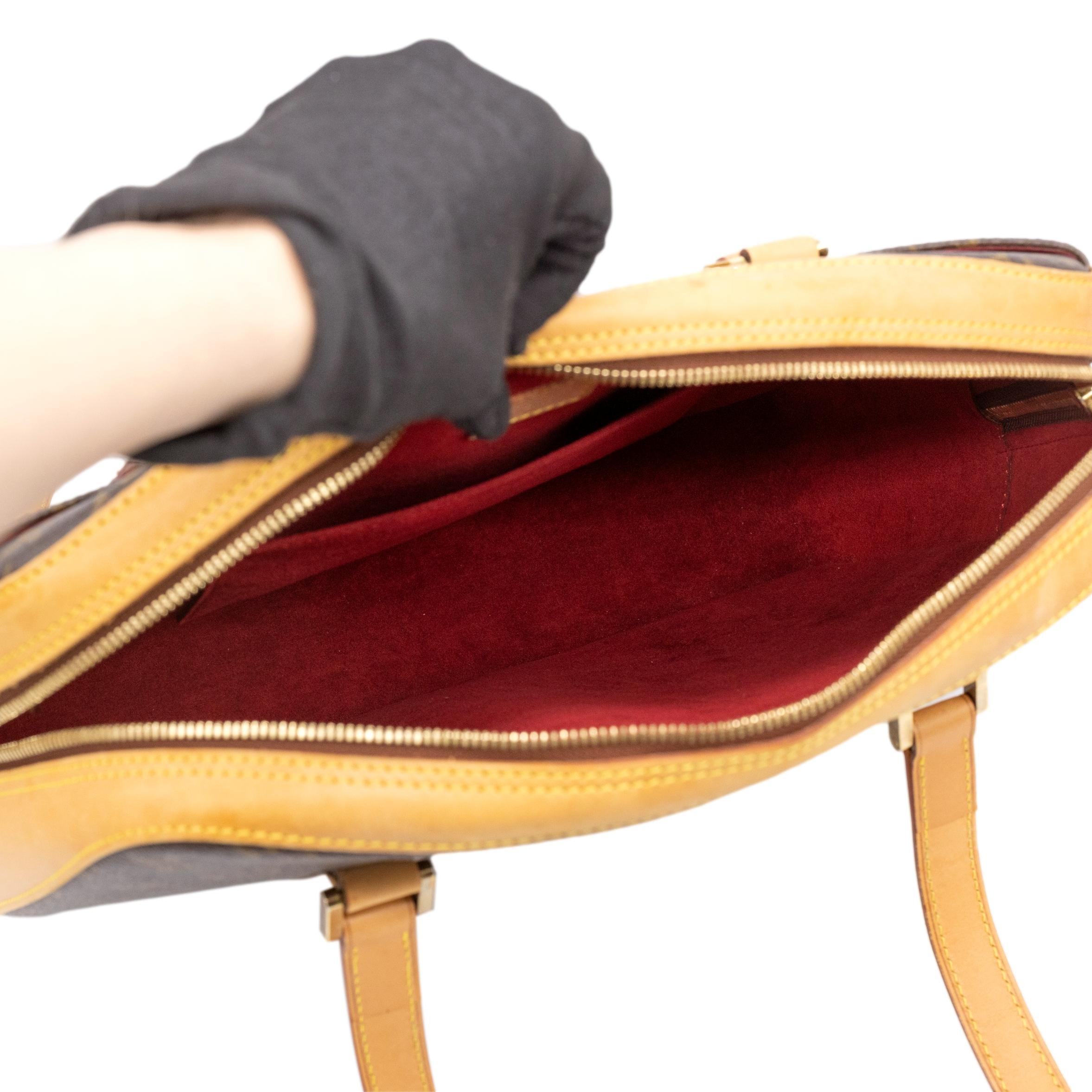 gildedagevintagebags2022-203_clipped_rev_1.jpeg