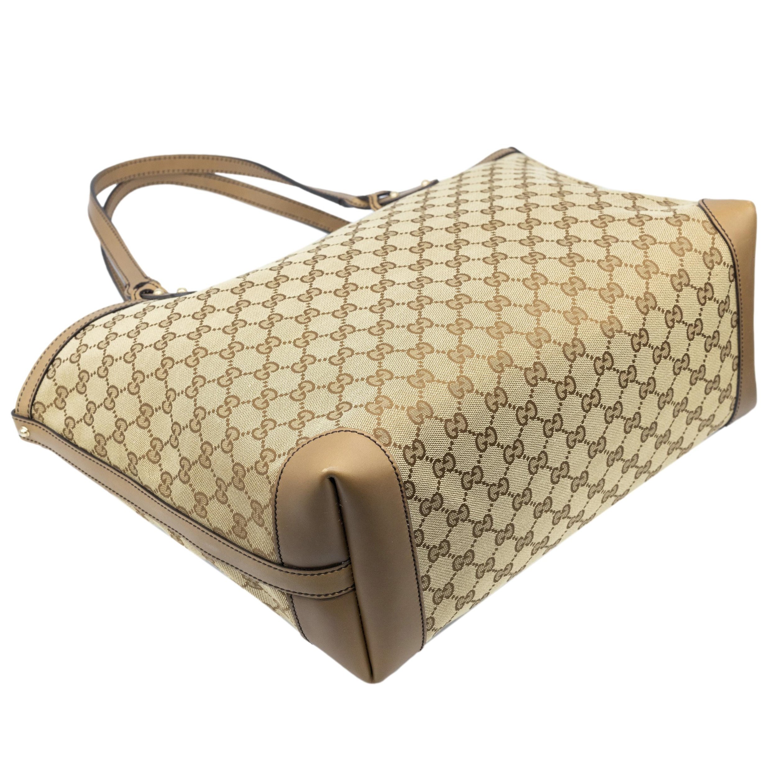 gildedagevintagebags2022-217_clipped_rev_1.jpeg