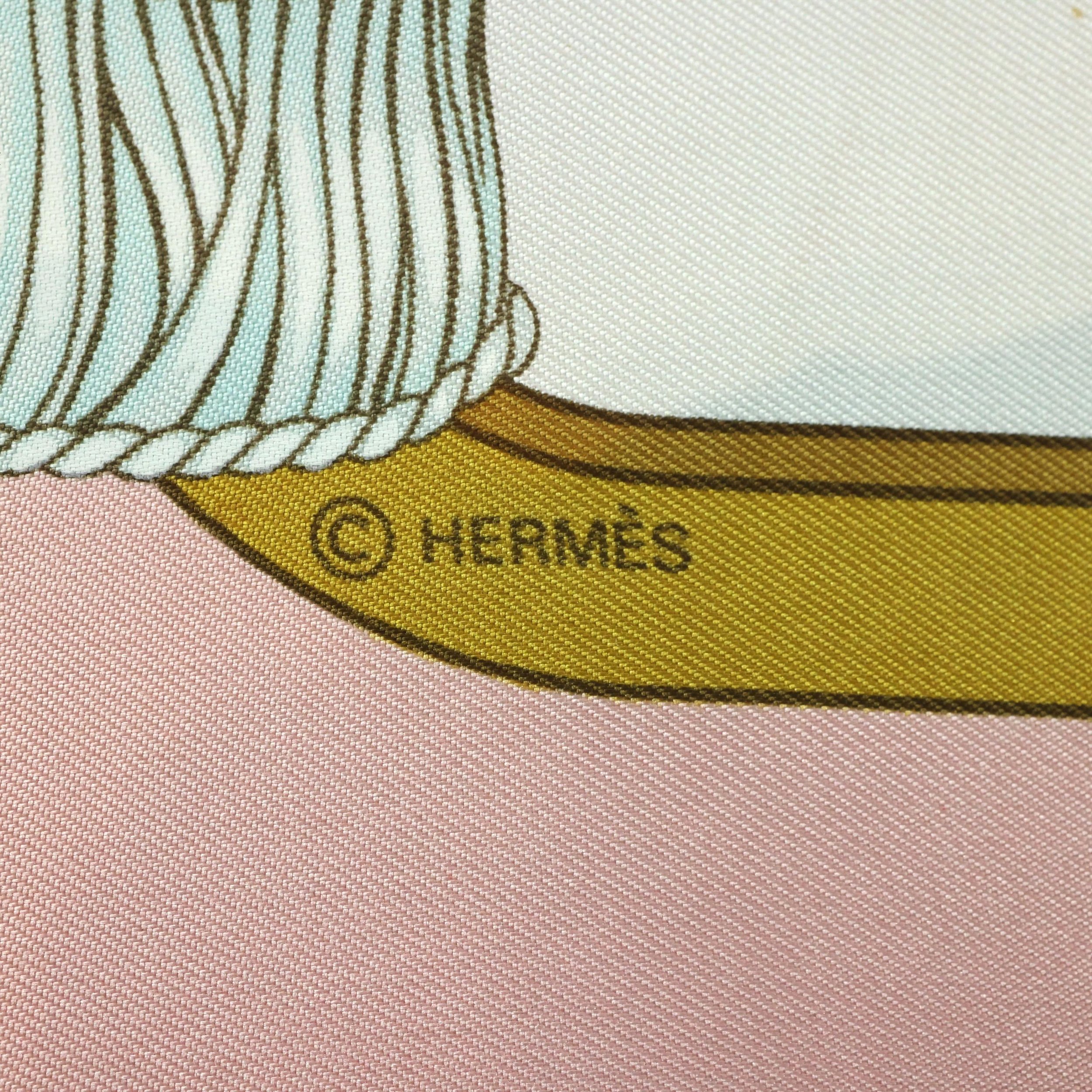 SCARVESFORGILDEDAGE-67_clipped_rev_2.jpeg