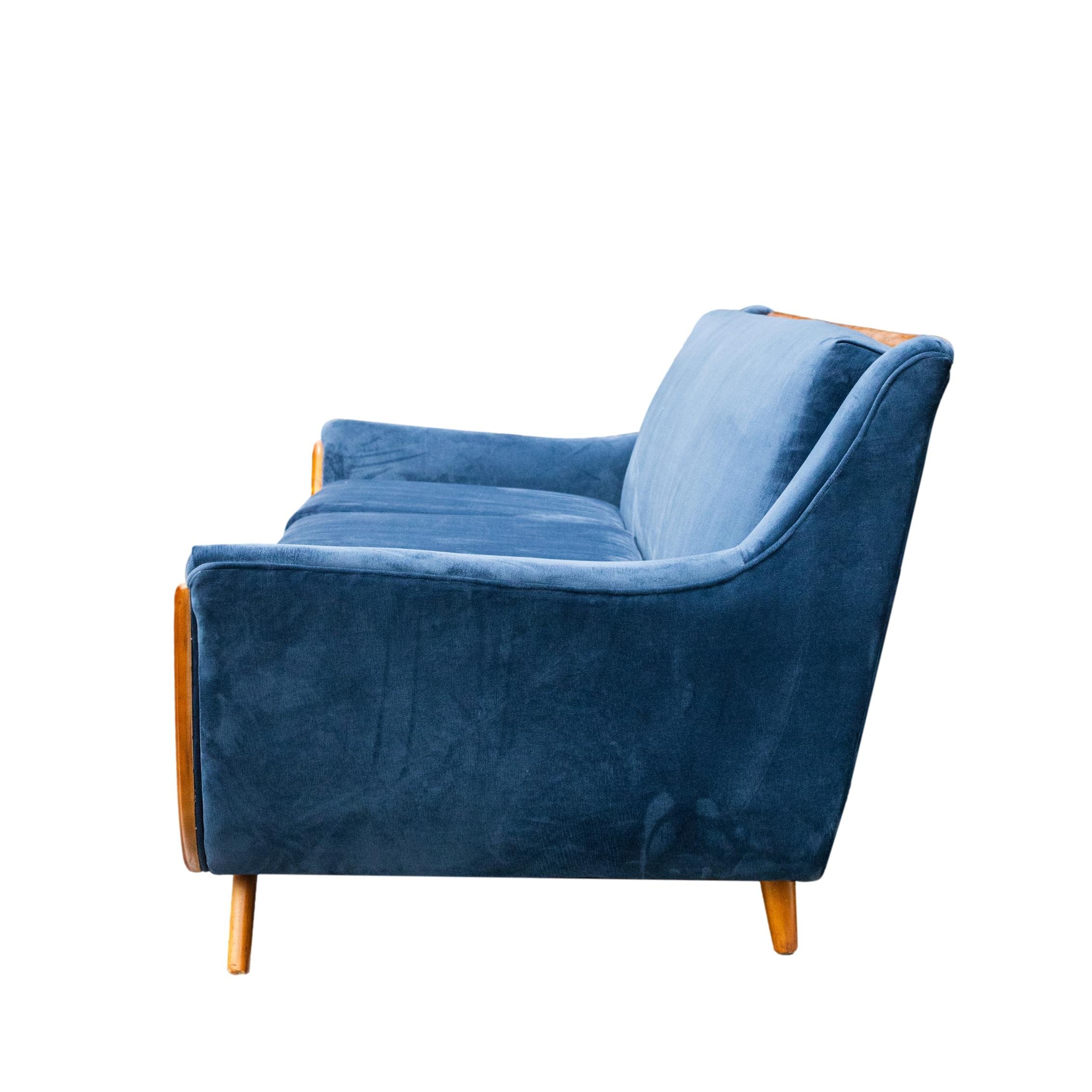 furnituremovingdadygildedagee-92_clipped_rev_2.jpeg