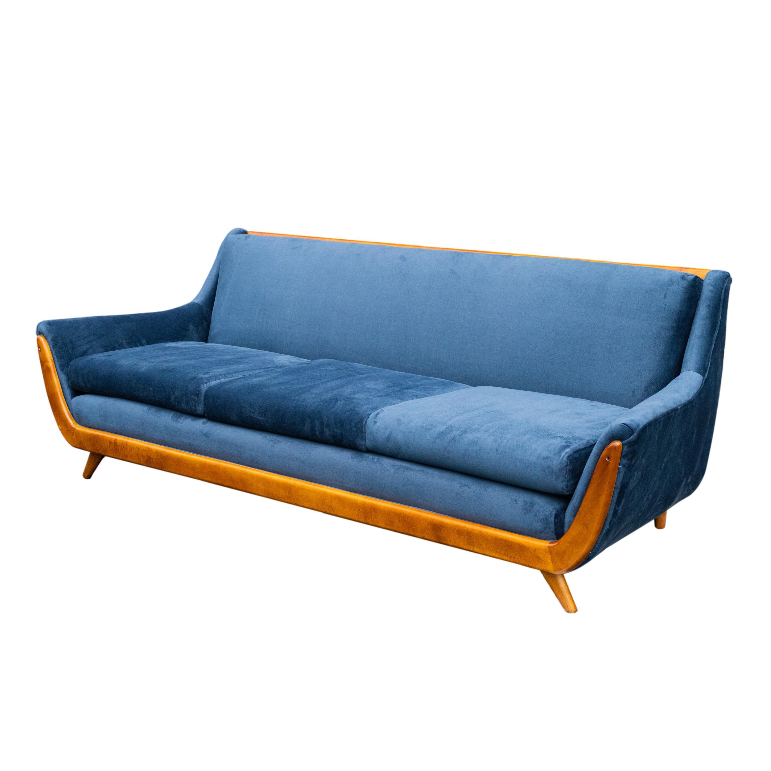 furnituremovingdadygildedagee-90_clipped_rev_1.jpeg