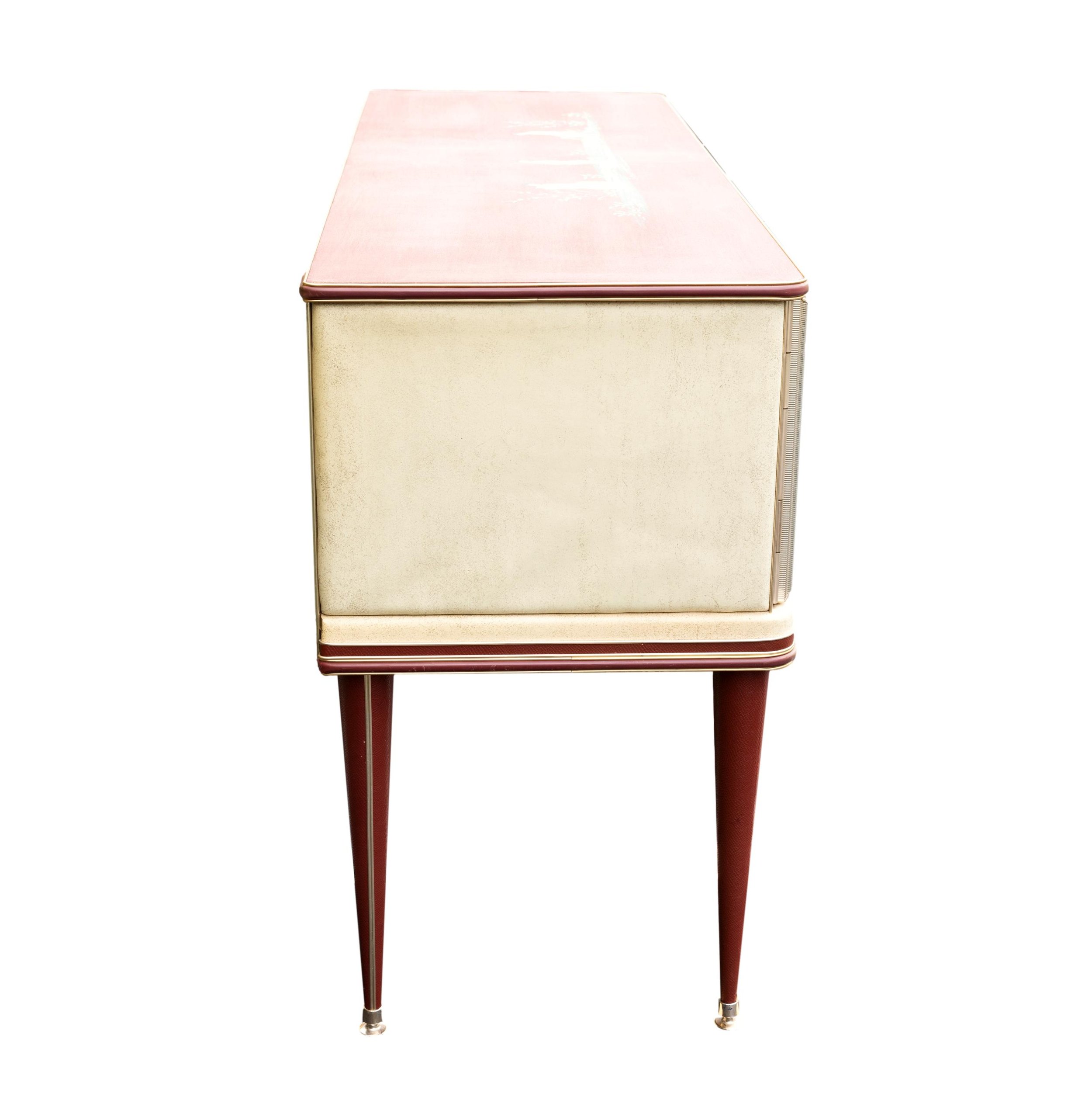 furnituremovingdadygildedagee-145_clipped_rev_2.jpeg