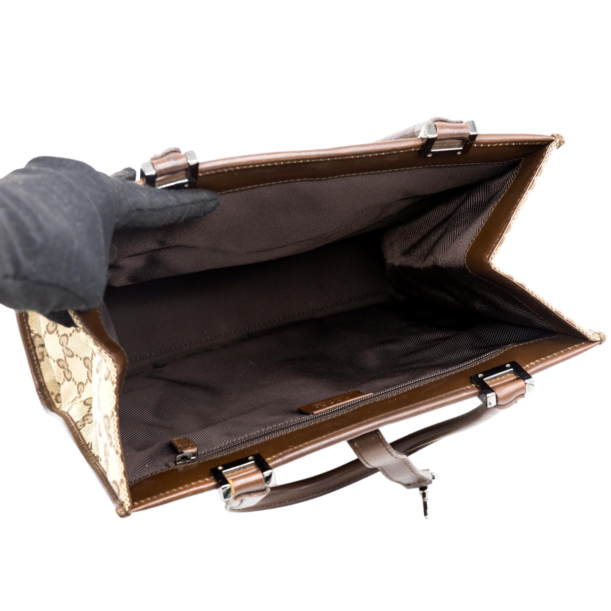 gildedbags202222-44_clipped_rev_1.jpeg