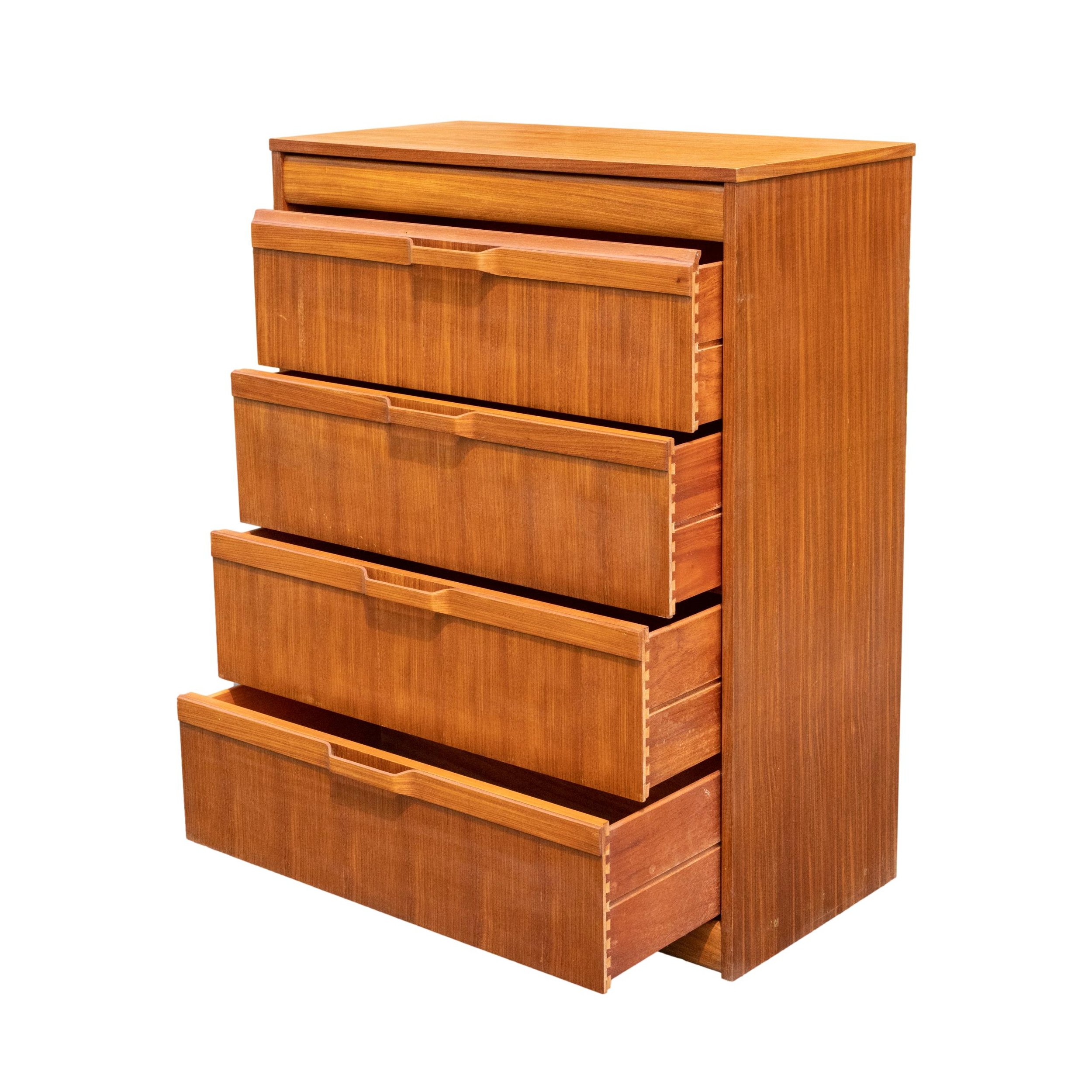 furnituremovingdadygildedagee-80_clipped_rev_3.jpeg