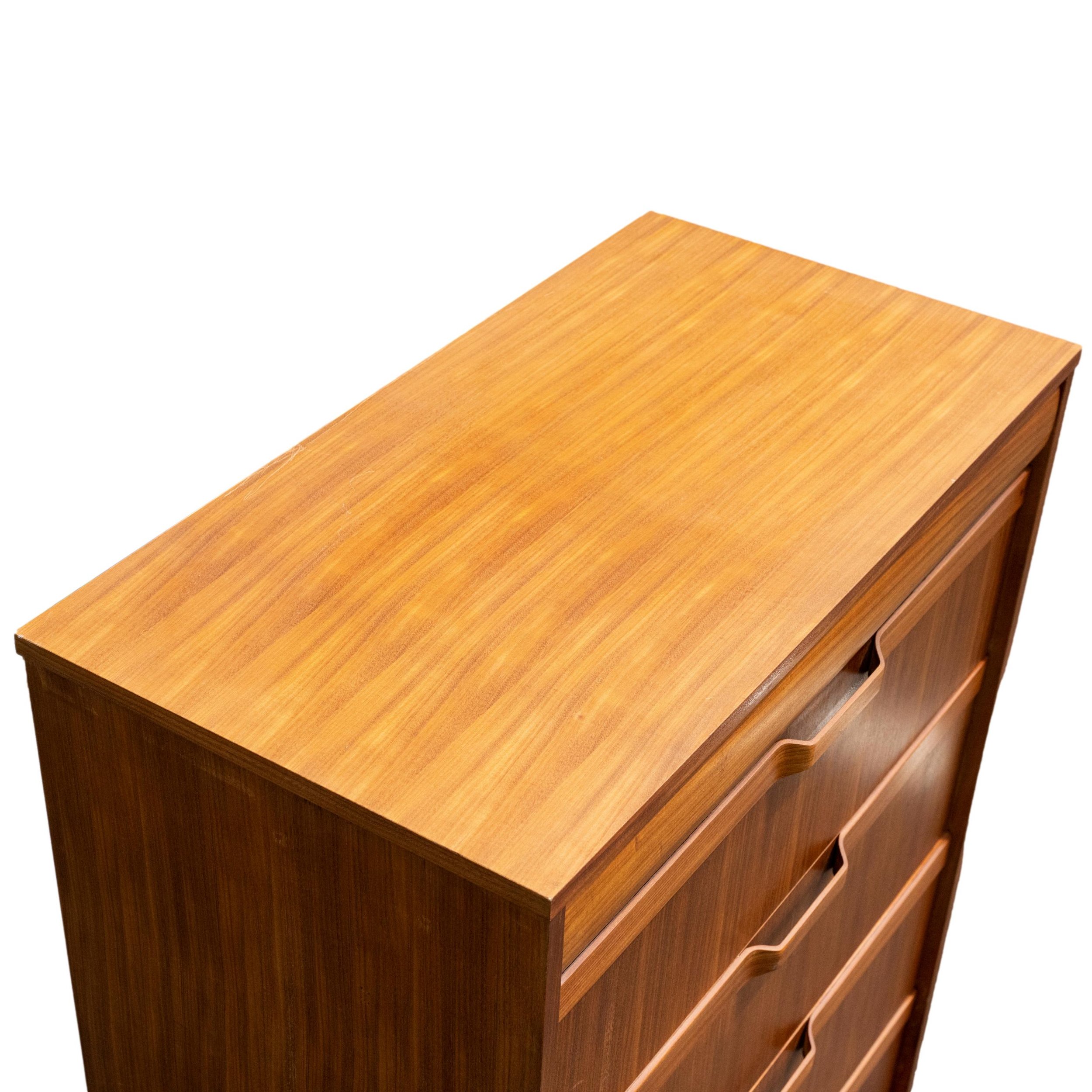 furnituremovingdadygildedagee-78_clipped_rev_2.jpeg