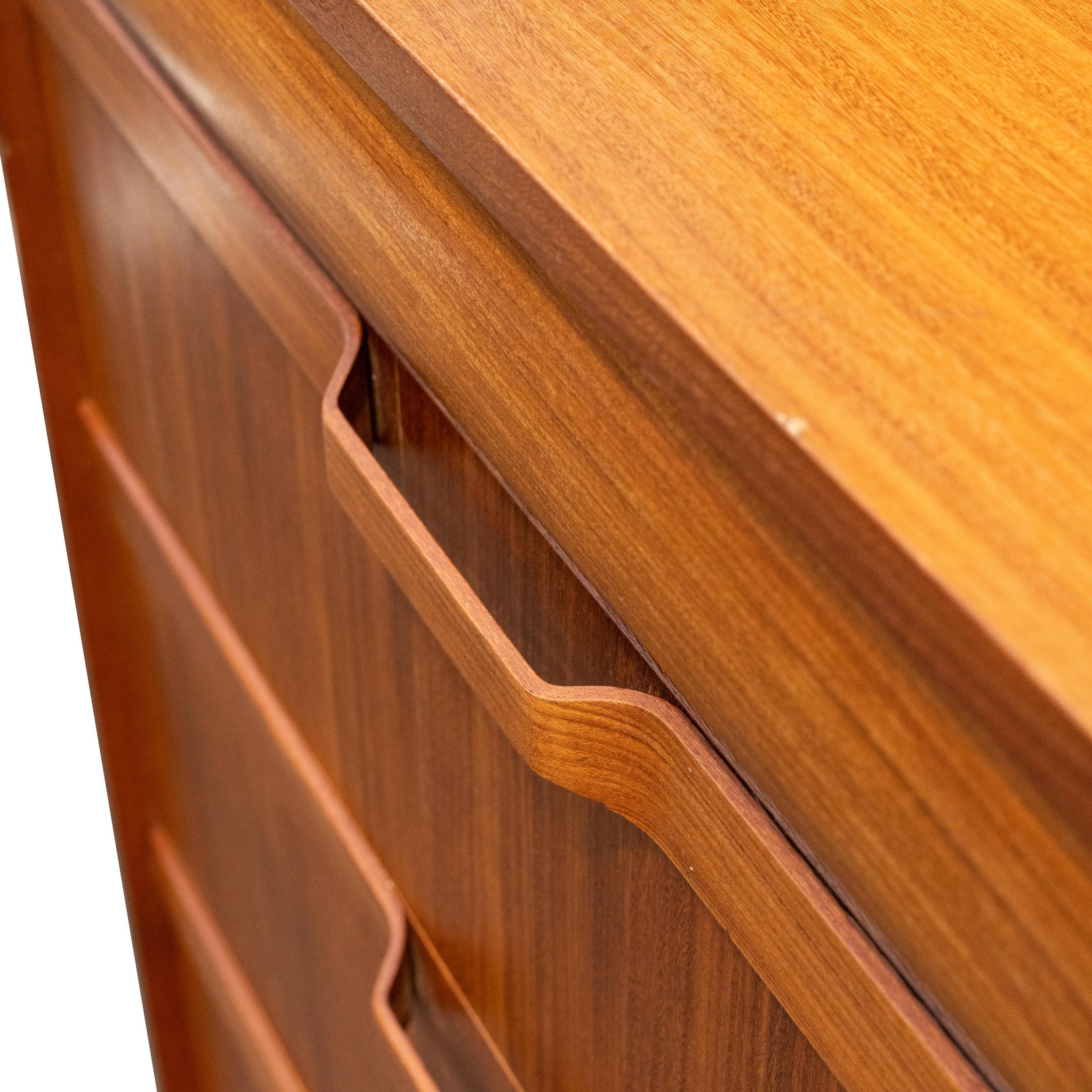 furnituremovingdadygildedagee-77_clipped_rev_2.jpeg