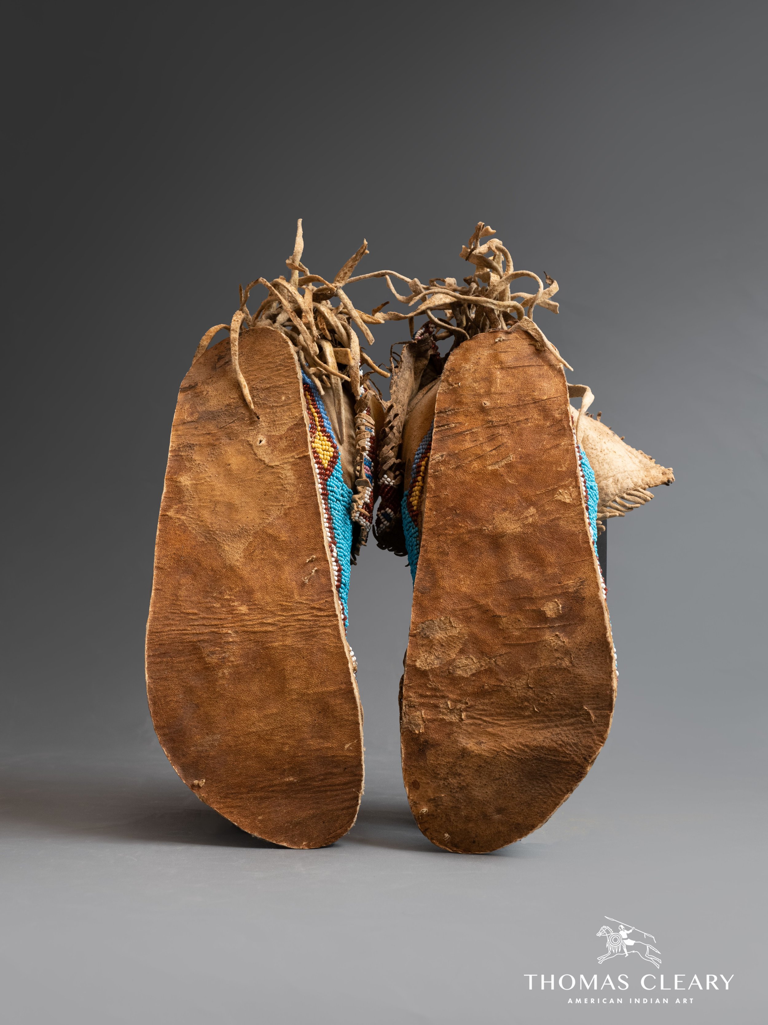 50720b - Kiowa Moccasins 1880.jpeg