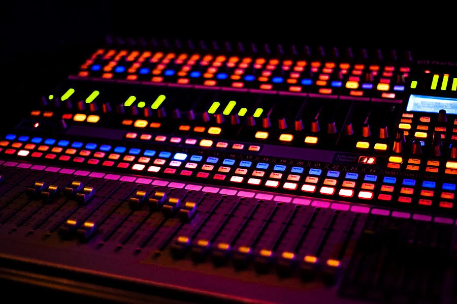 Production Team Our volunteers on our production team help enhance the experience of all of our services. They run lights, audio controls, and video. Aren't too tech savvy? That's OK! We will train you. 