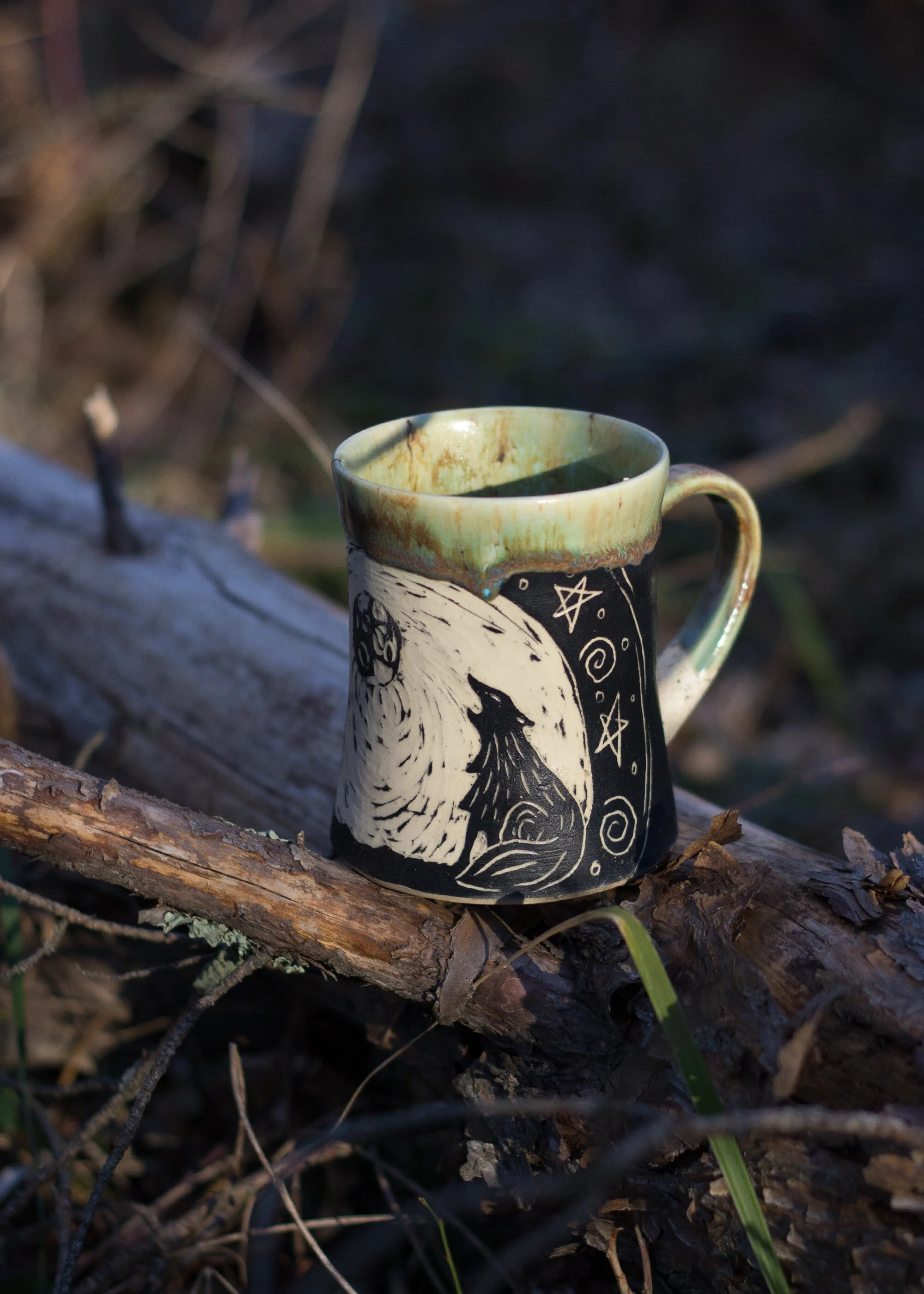 Wolf Mug 2
