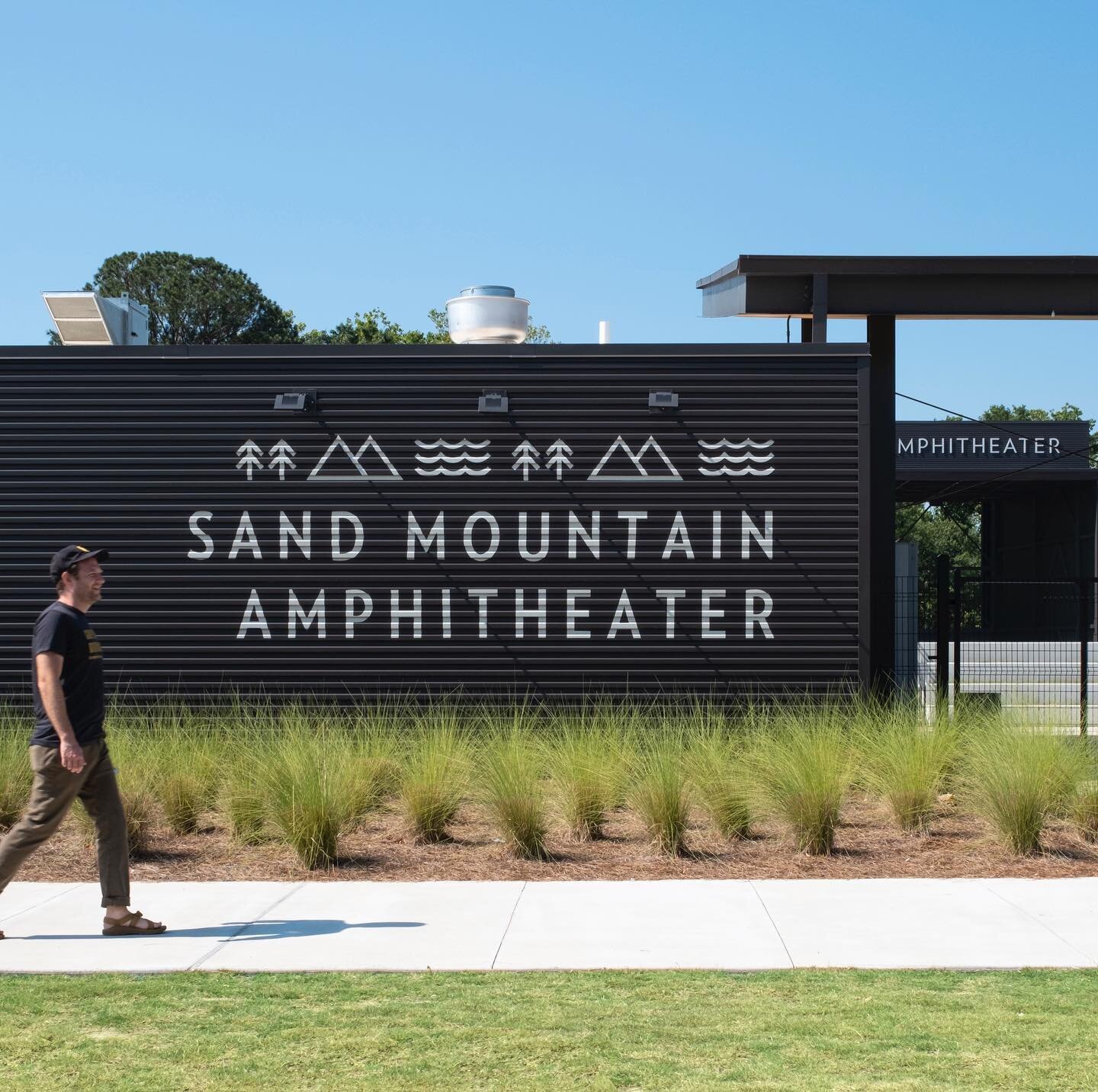 Very cool that this Sand Mountain Park Amphitheater by @chamblesskingarchitects was given an AIA Honor Award from @aiabirmingham 
A Studio did the branding and signage design for this park and amphitheater. @dixhite designed the landscapes
Thank you 