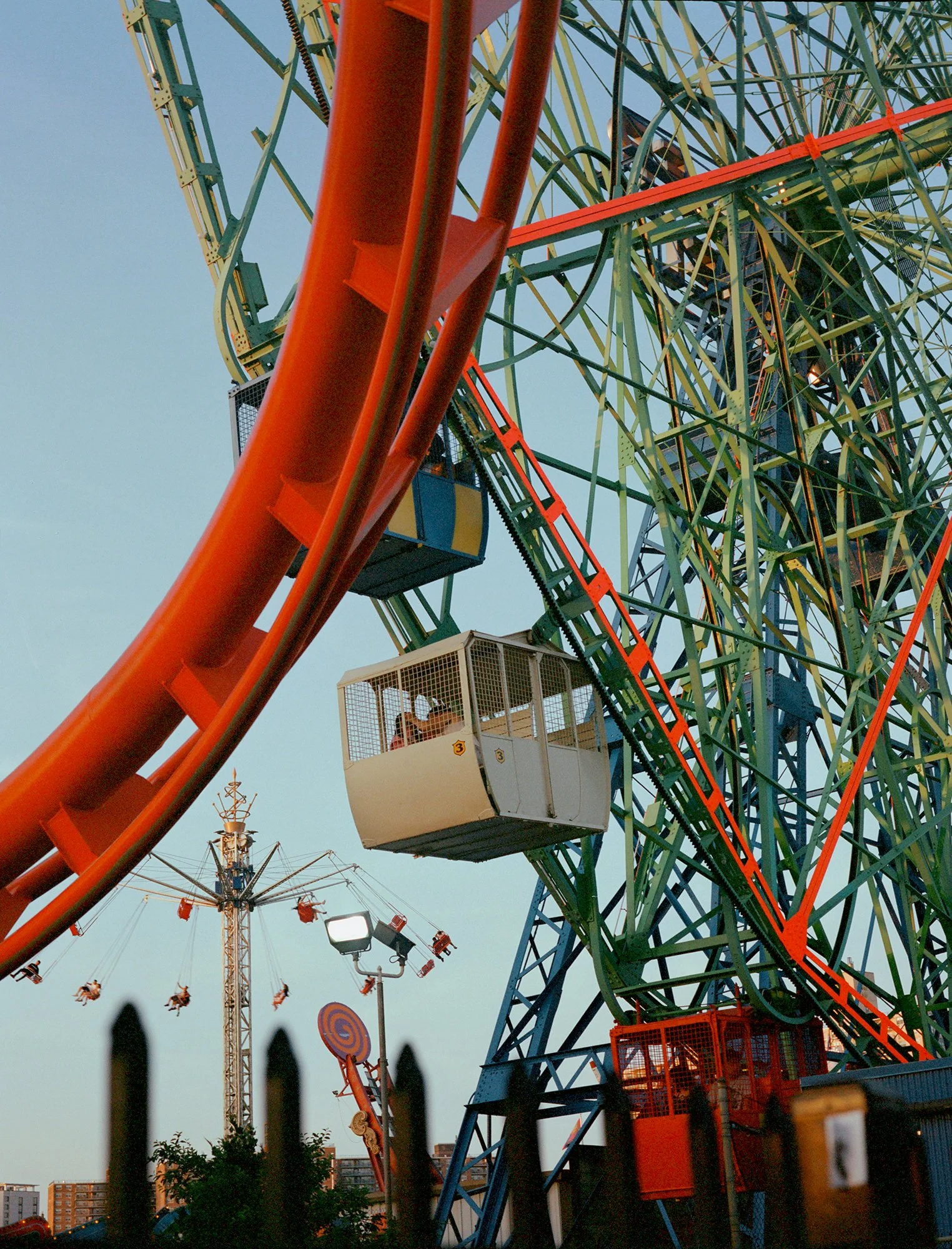 JoyceLee_ConeyIsland_WonderWheel_Under3.jpg