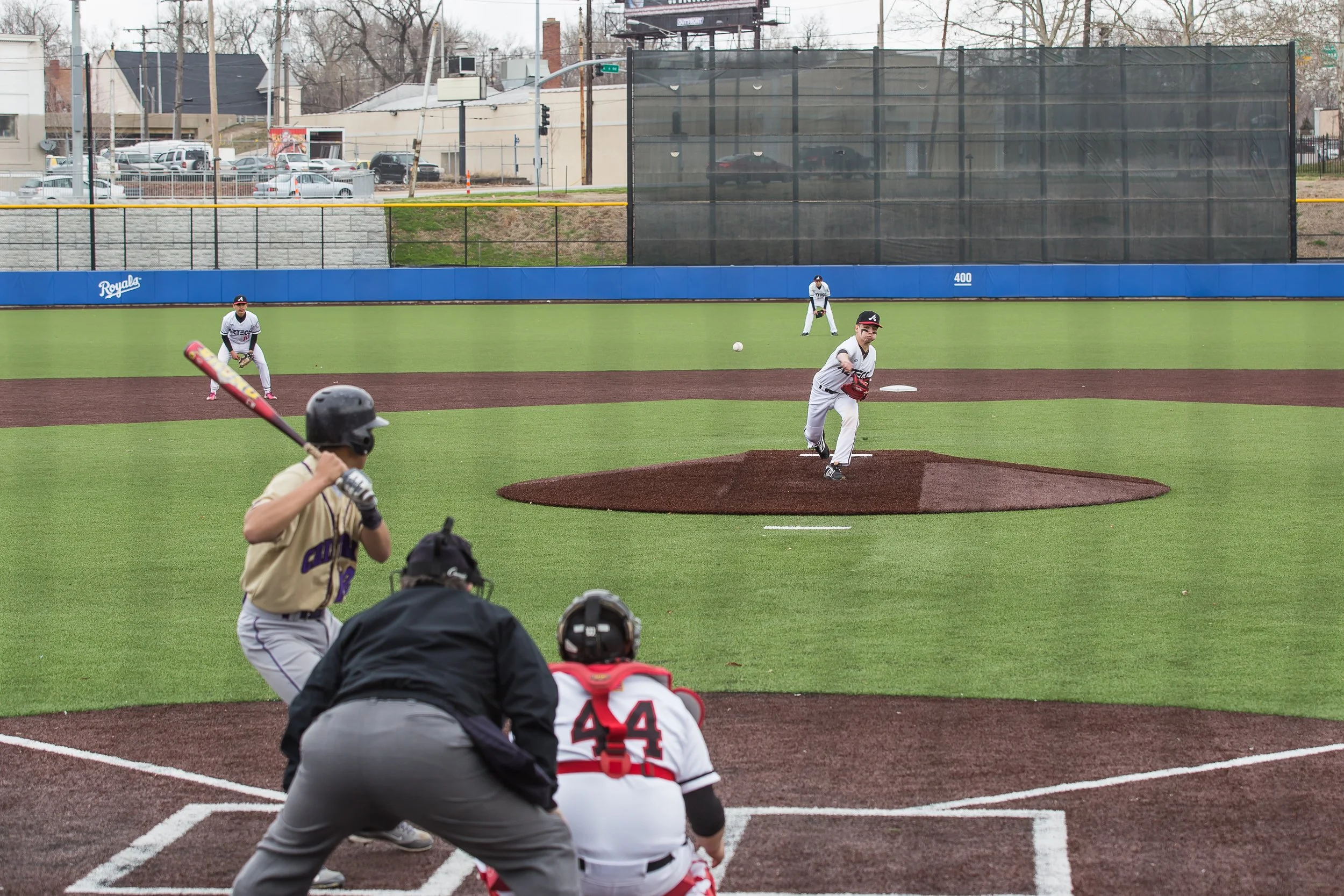 mlb_urban_youth_acad_wYKkW.jpg