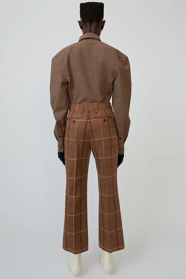 acne-studios-pantalon-brownwhite-4.jpg
