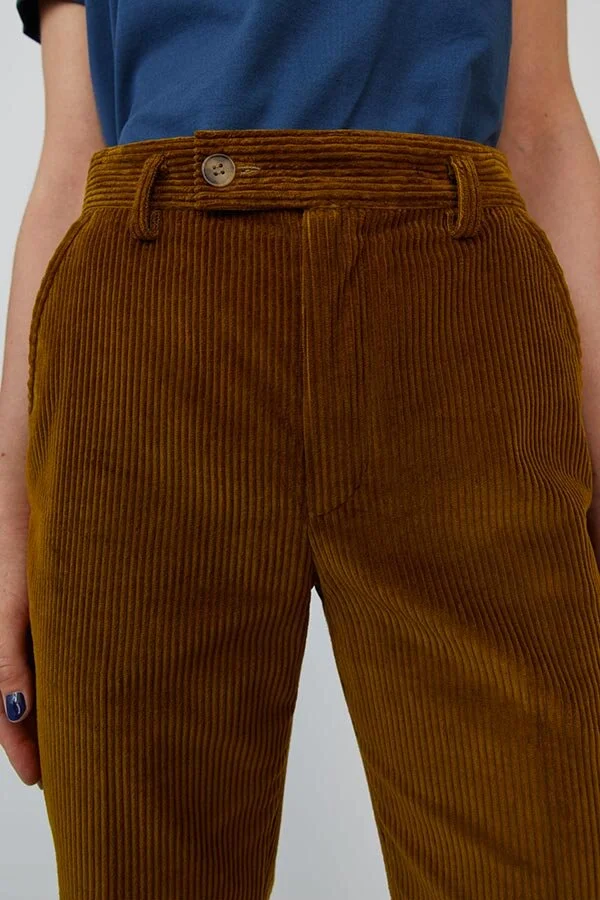 acne-studios-pantalon-oilyellow-1.jpg