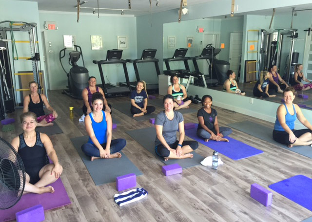 Yoga_class.jpg