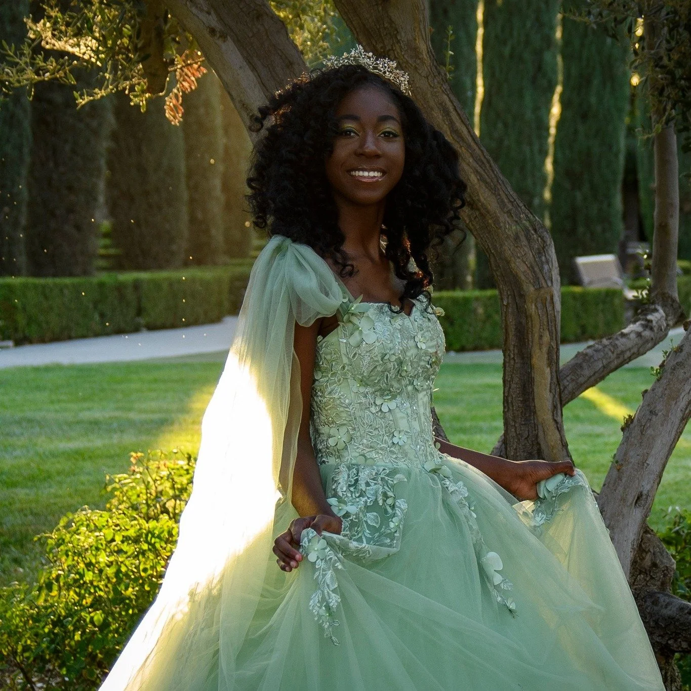 Call now to book you're Sweet 16 : 5599777148
Photography - Team Ro Productions
Lights - Natural light
Lens sigma 18-35 mm. @sigmacine
#workmakeswork #teamroproductions #funwithyourfriend