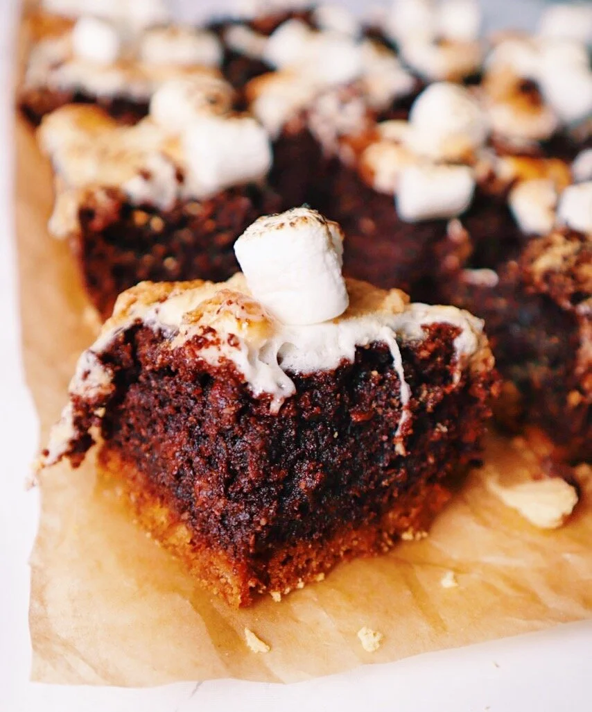 Healthy(ish) S'mores Bars