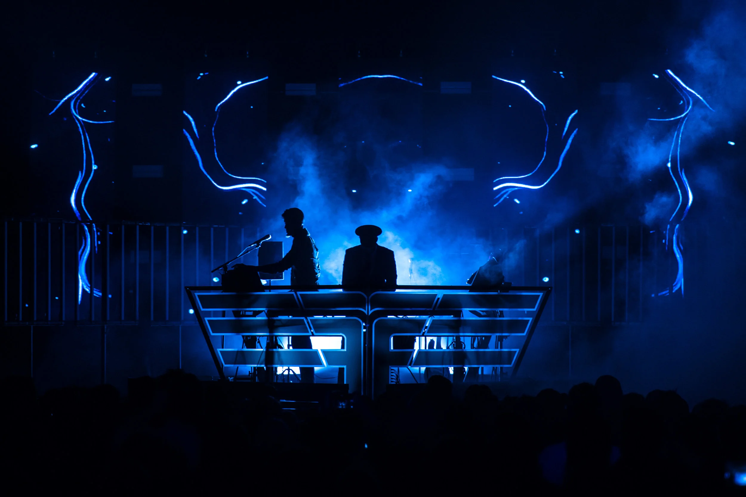 FLIGHT FACILITIES