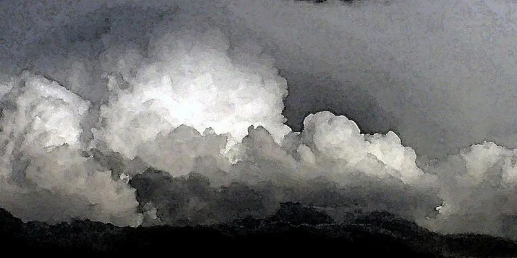 'Storm Clouds Are Brewin', Methune Hively www.fineartamerica.com