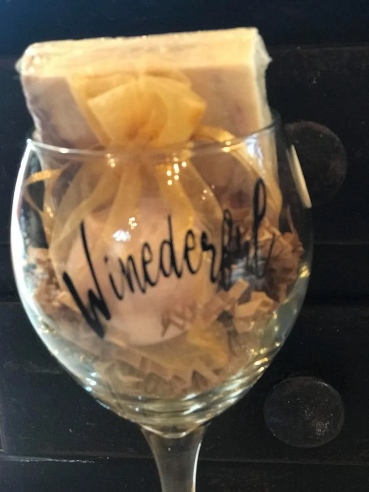 wineglasswinderful.jpg