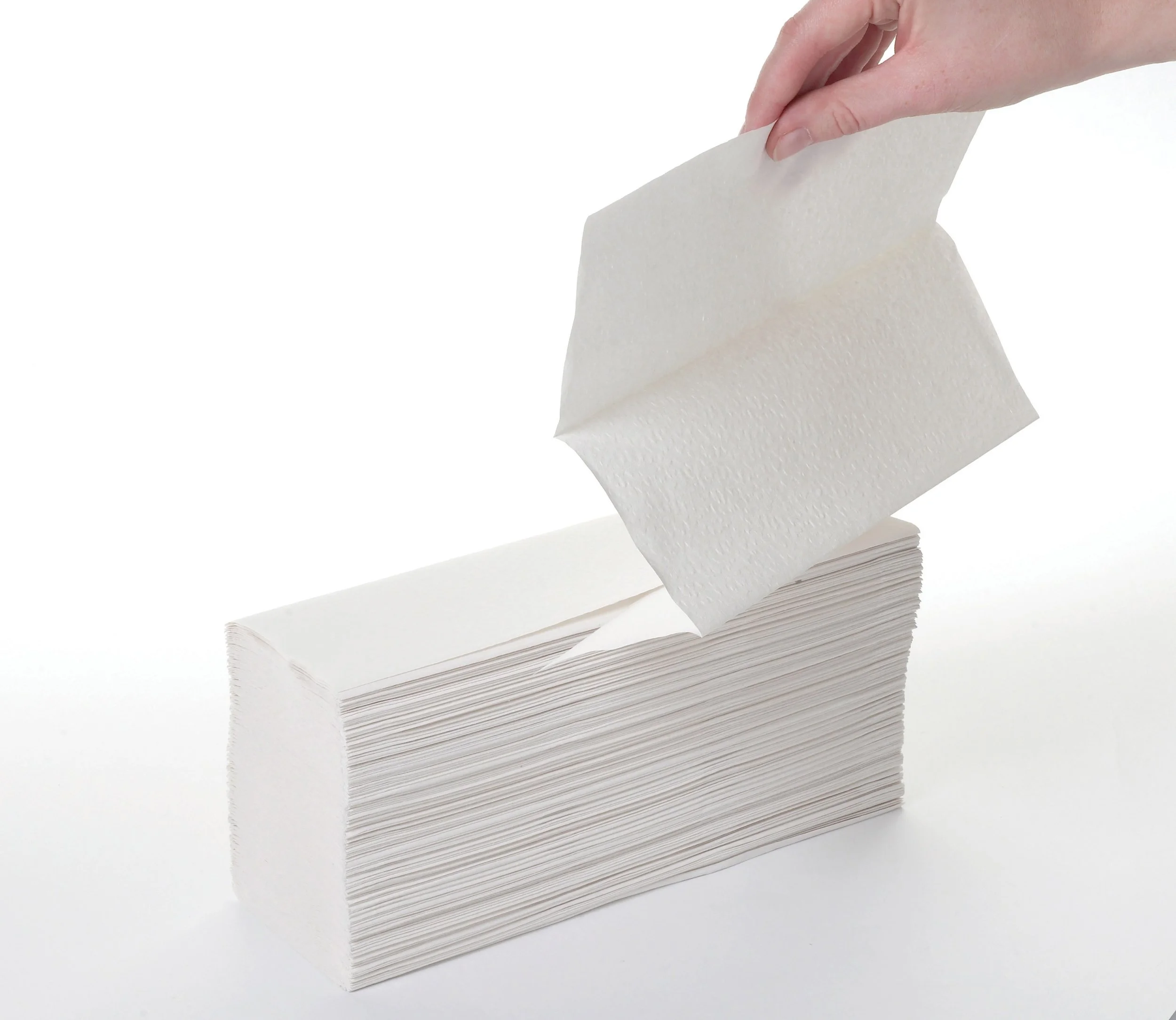 2 Ply White Z fold Paper Towel