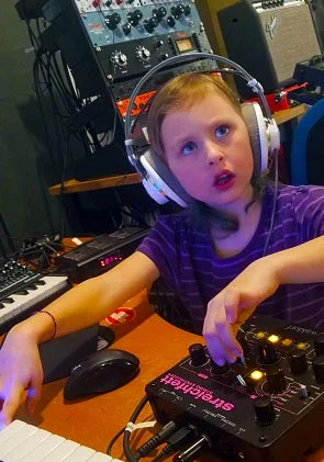 Synth 2.jpg