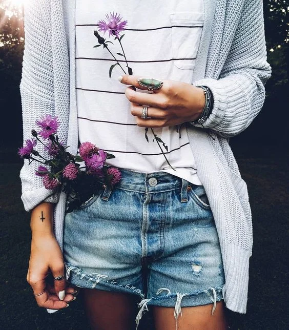 5 Tips for transitioning your wardrobe into spring!