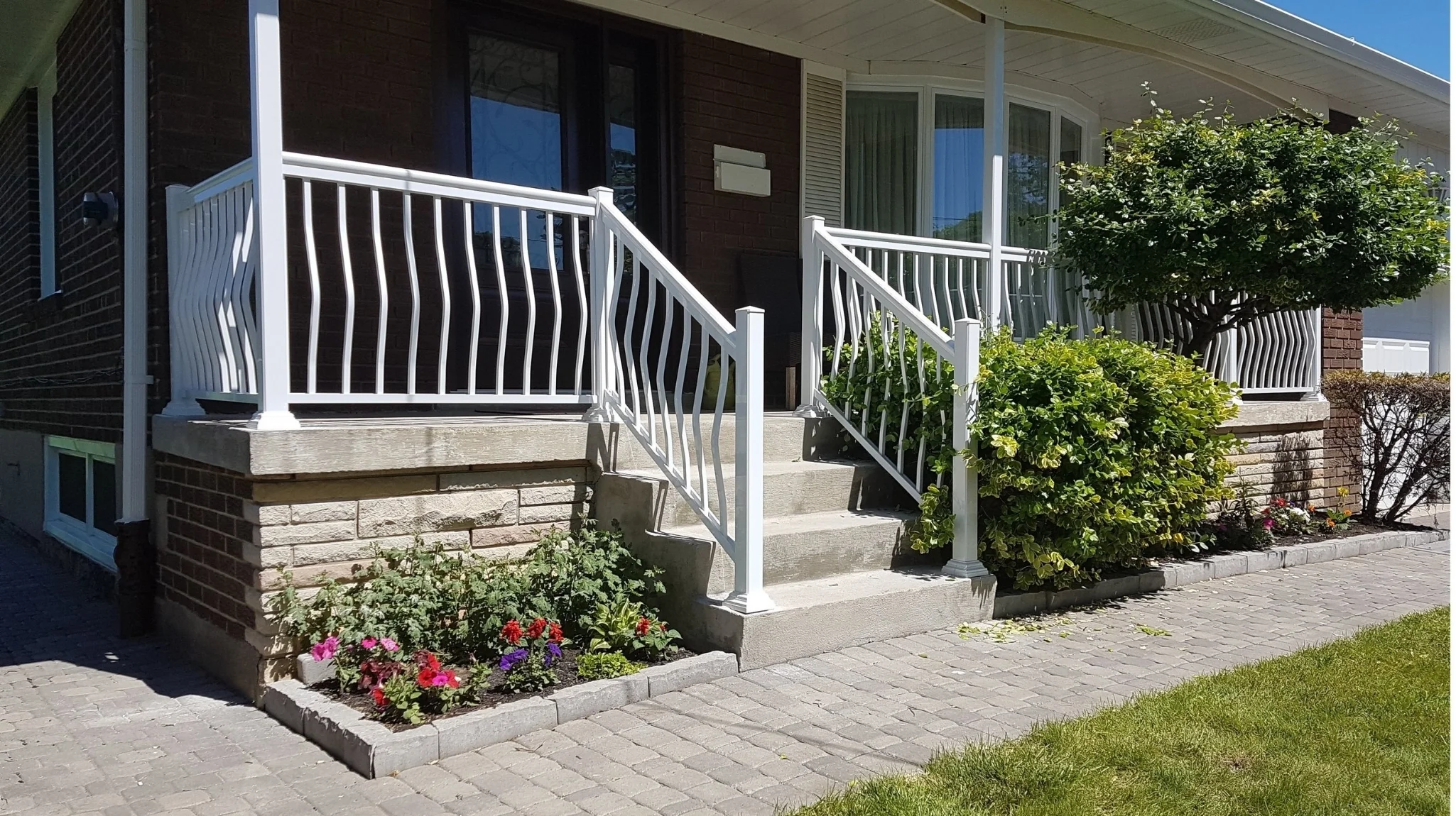 Belly Picket Aluminum Railings - White Each component of our railing systems is made from the best maintenance-free parts available – powder-coated aluminum, tempered glass and stainless steel fasteners. Many property owners unnecessarily deal with high maintenance steel or iron railings that require ongoing waterproof treatment and painting to maintain structural integrity. Not to mention how fast they become worn looking after little exposure to the elements.