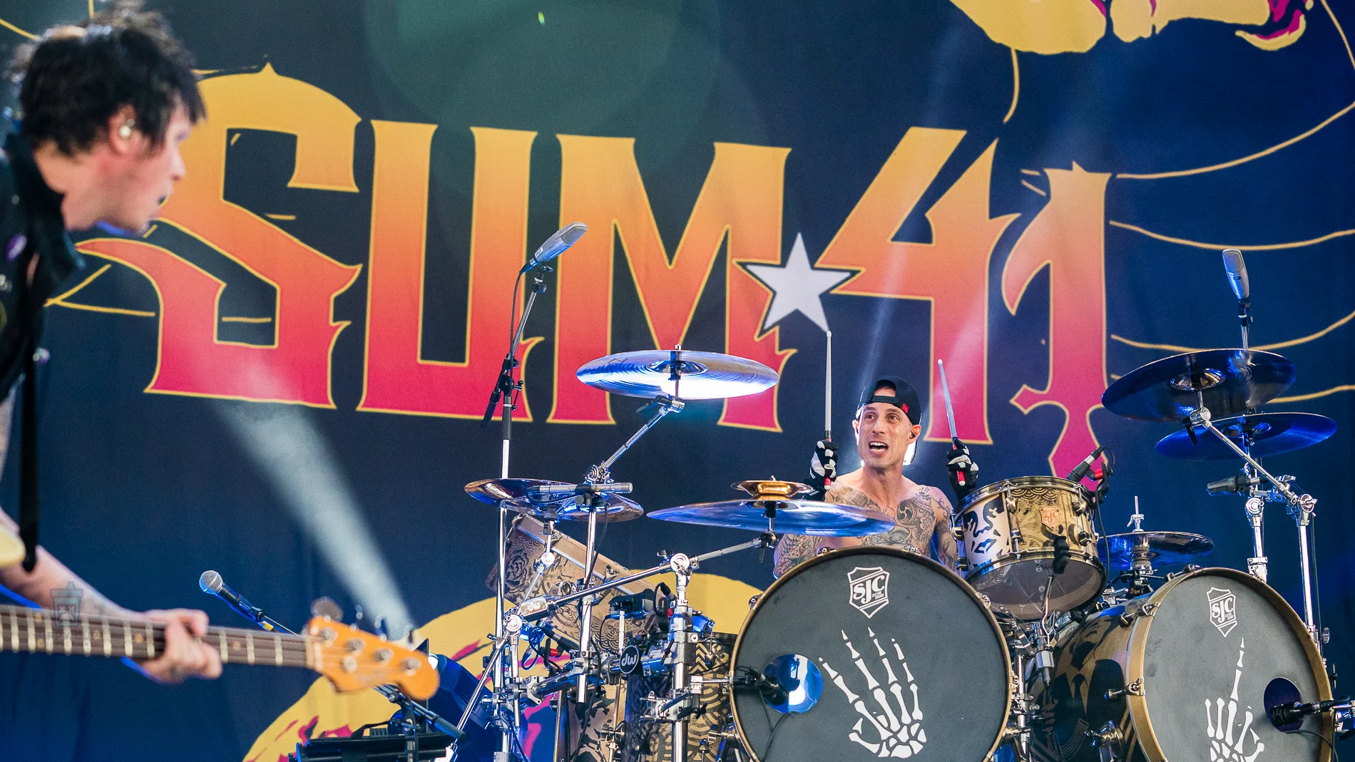 Sum41-3 2.jpg
