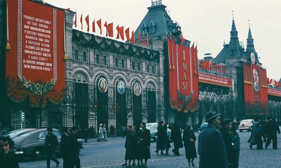 featured_Soviet_Moscow_1950s.jpg