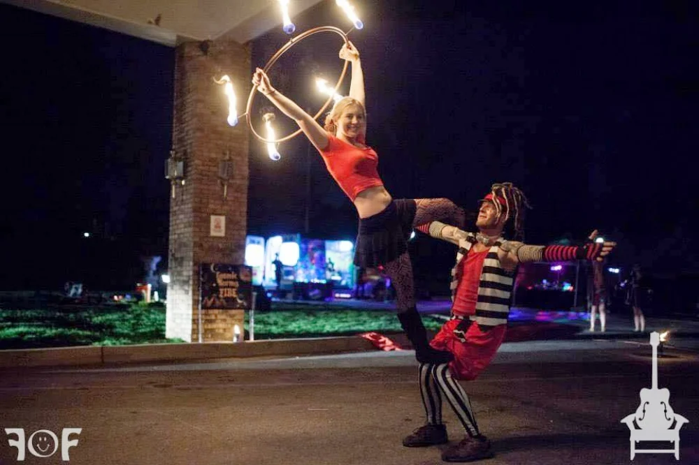 By Rock N' Roll Resort Team