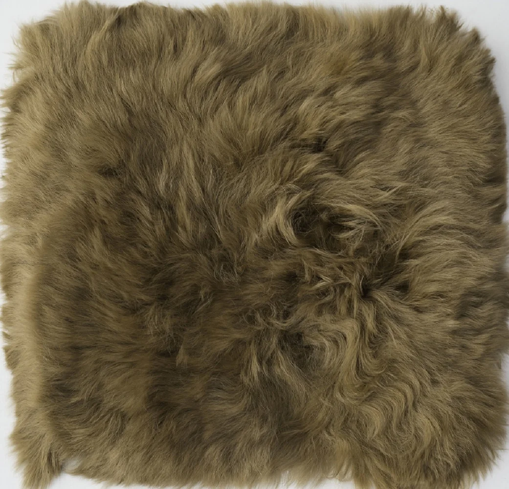 Suri Alpaca fur in Light Brown