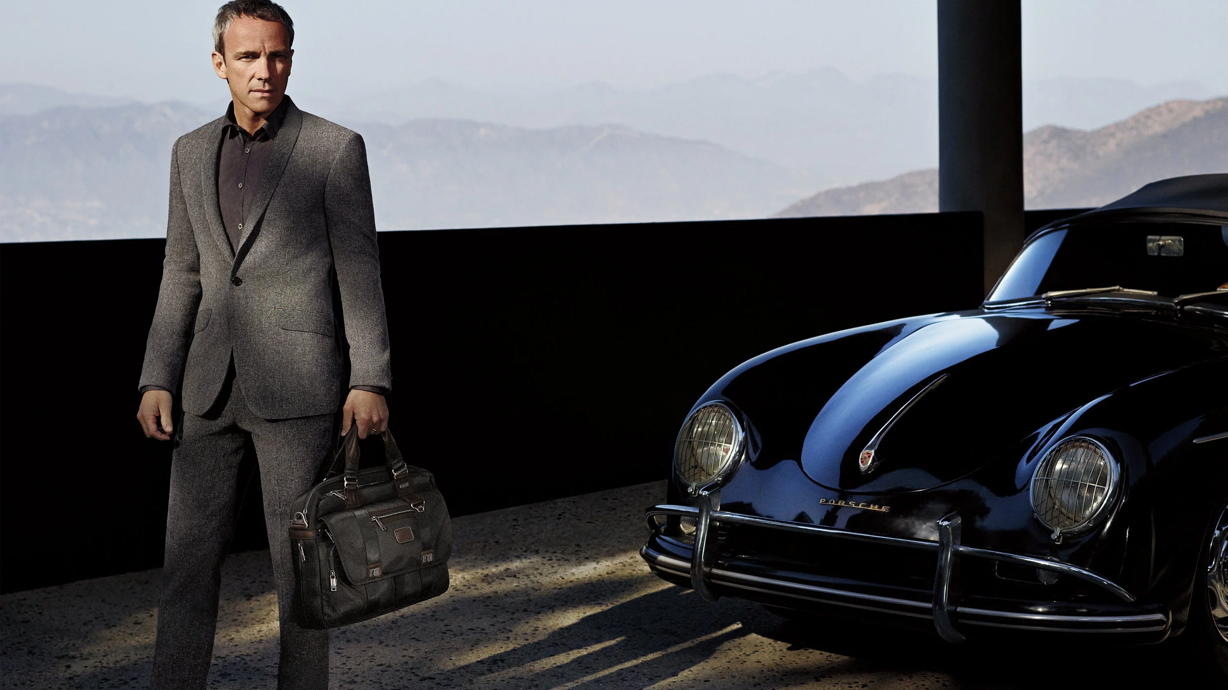 MRB_Web_Tumi_0000_1.jpg