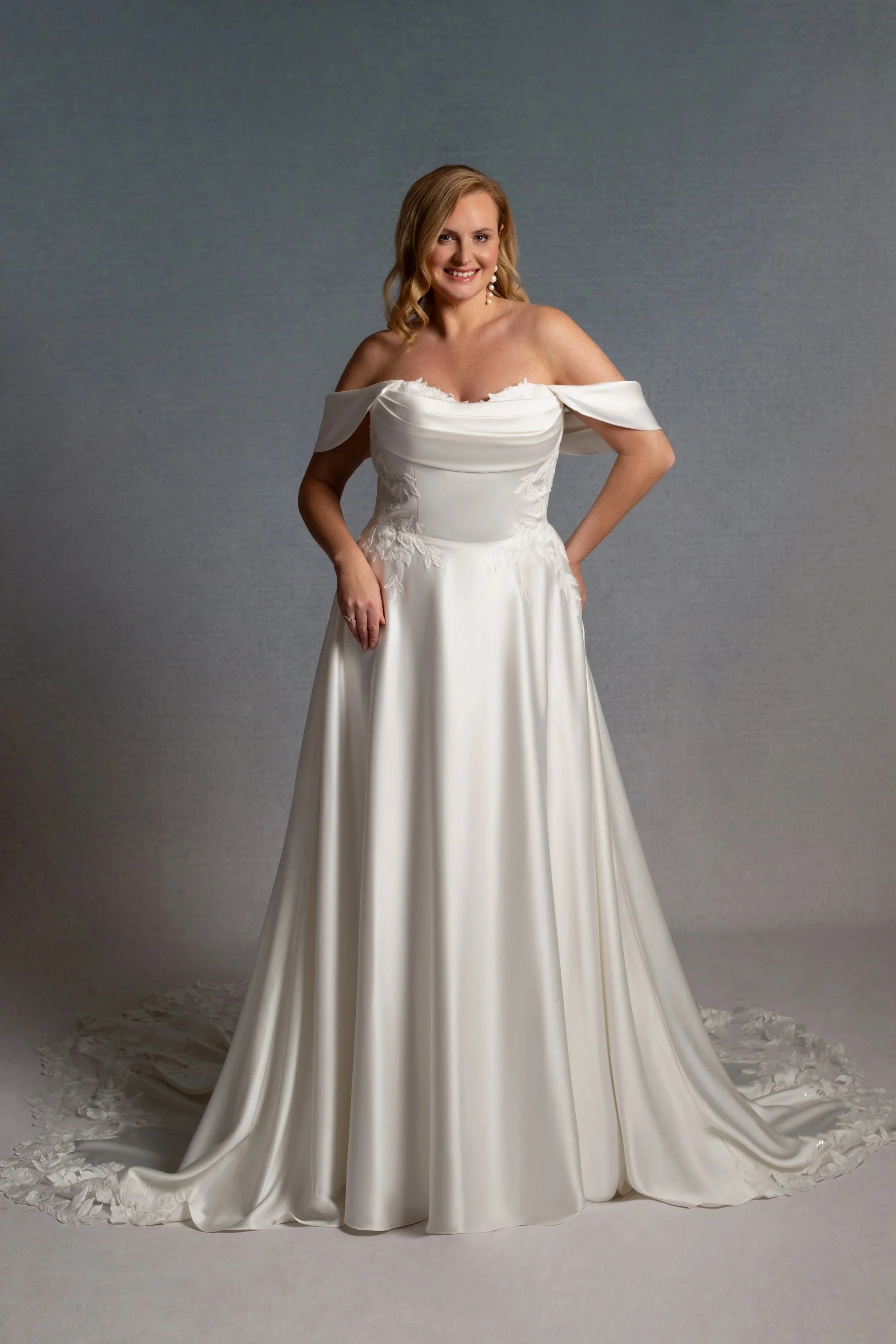 Plus size wedding dress shops I Surrey I South London I Kent I Sussex