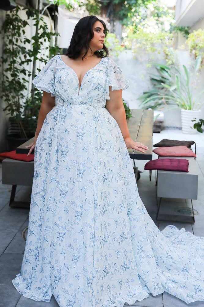 Blue Plus Size Wedding Dresses I UK Curvy Wedding Dresses in Surrey near South London UK