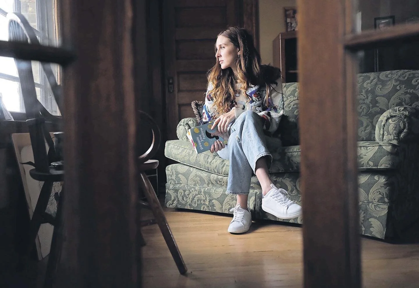 I had no idea I was being photographed. Thanks for so skillfully breaking and entering @ruthbonneville ...Big thanks to @winnipegfreepress @bensigurdson  for today&rsquo;s piece📘❤️