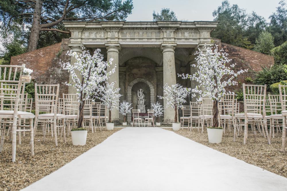 outdoor wedding wotton house surrey.jpg