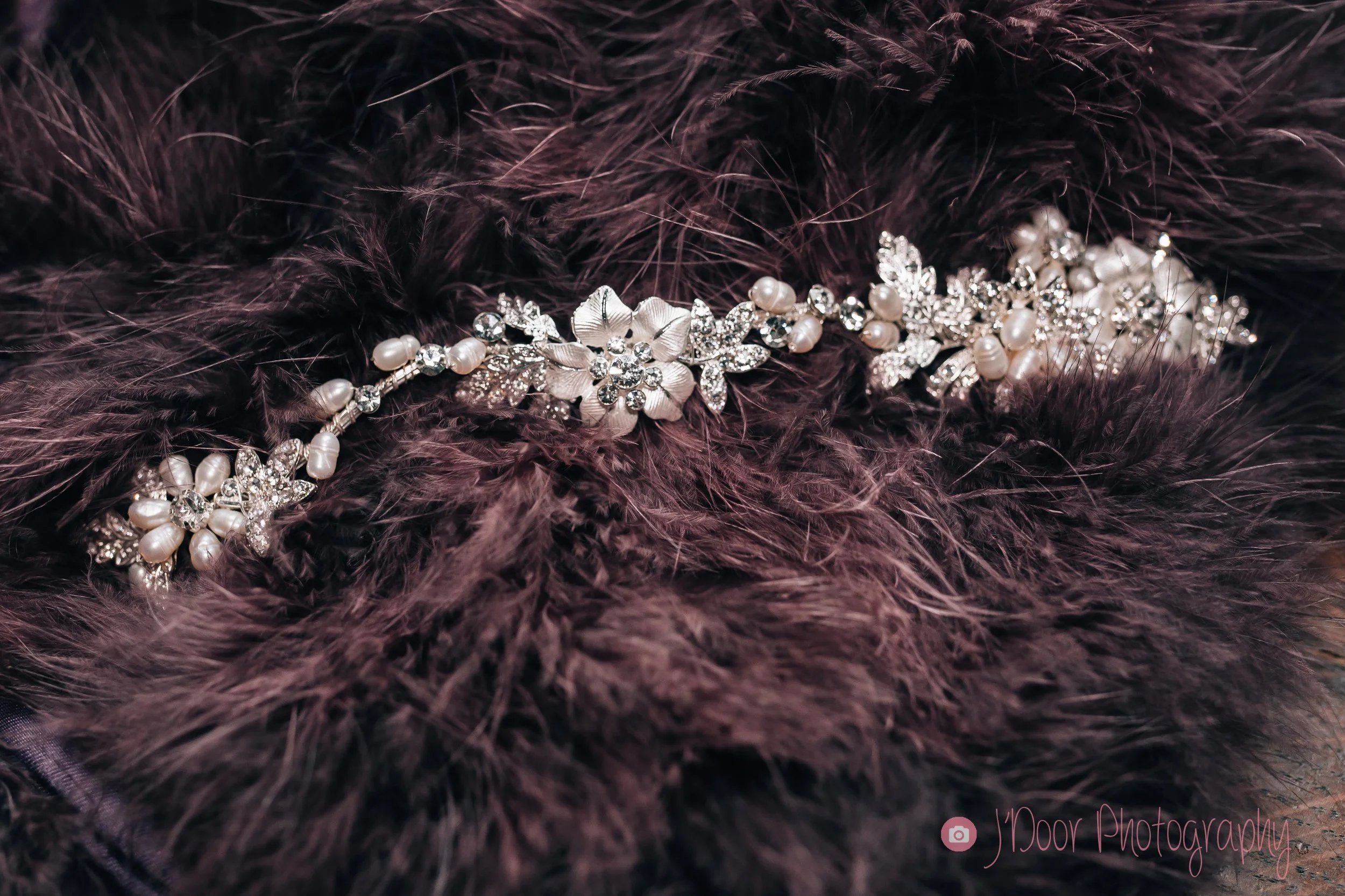 Pearl and floral stiff hair vine