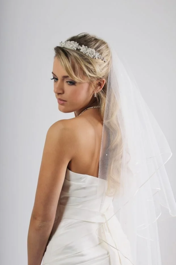 Wedding veils to order online - bridal veils Surrey, London and Sussex