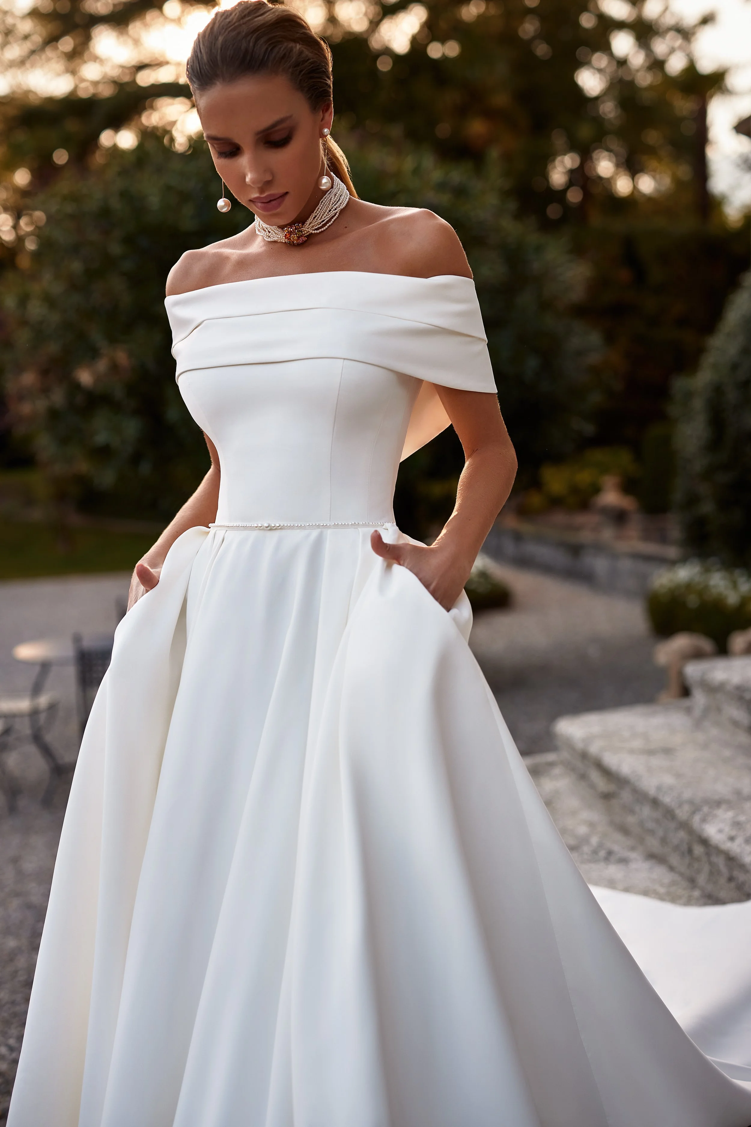 Stunning Plain Wedding Dresses - Classic to Bohemian Style