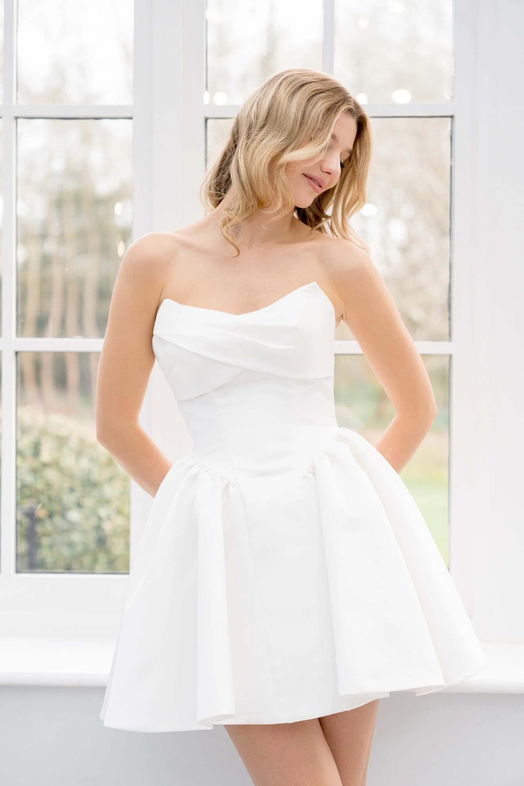 Mini bridal wedding dress in Surrey near Brighton and London
