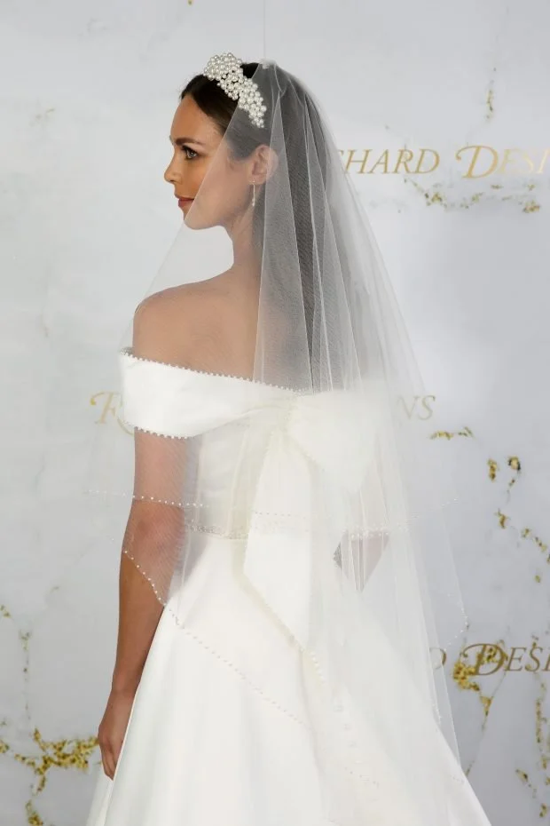 Pearl wedding veils in Surrey, London and Sussex