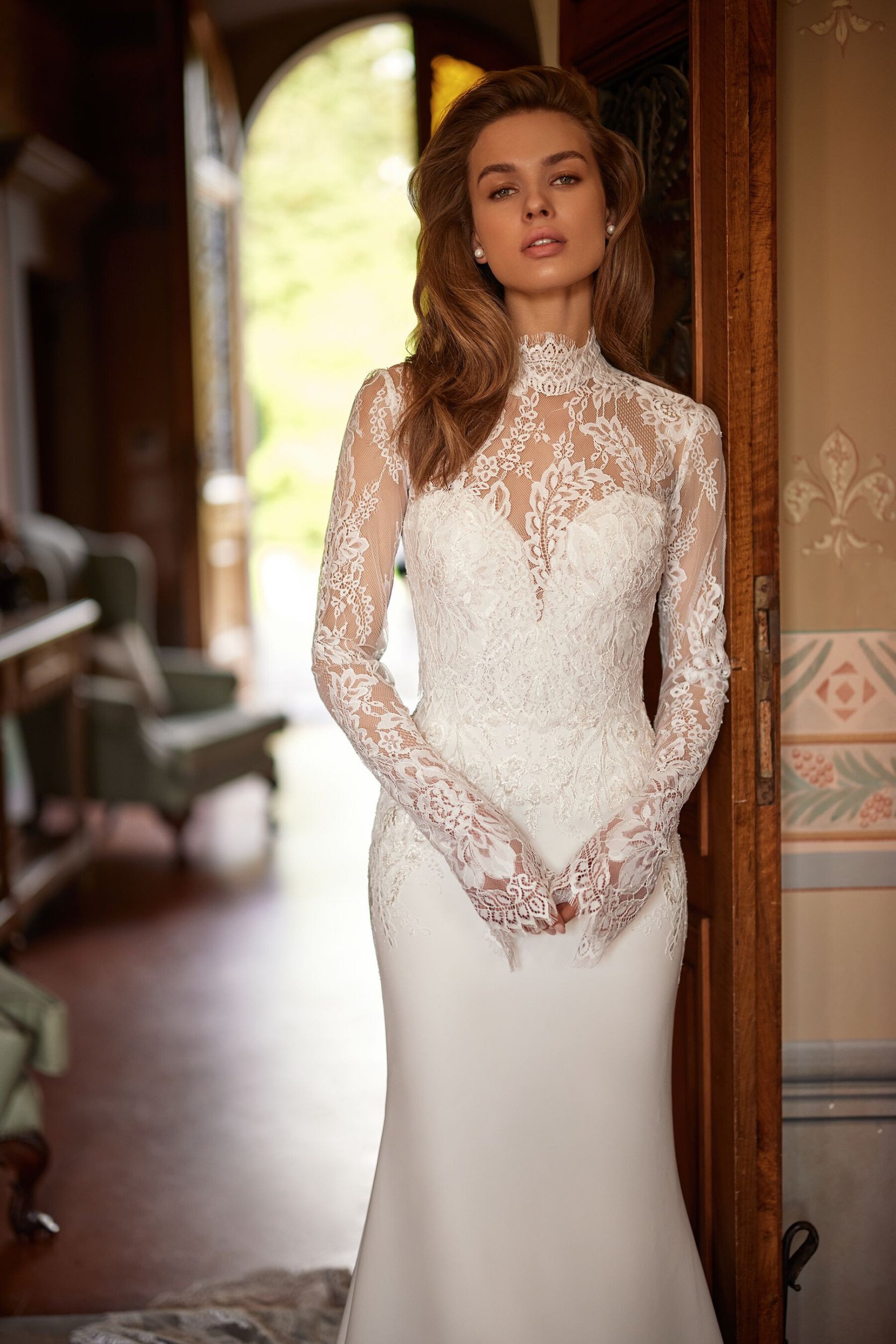 Traditional lace wedding dress - Italian style wedding dress Surrey near South London UK - Best Destination Wedding Dresses
