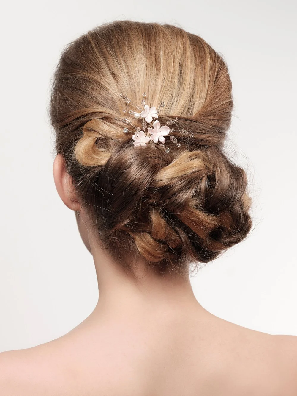 simple bridal hair pin, flowers and crystals bridal hair pin, wedding accessories in surrey