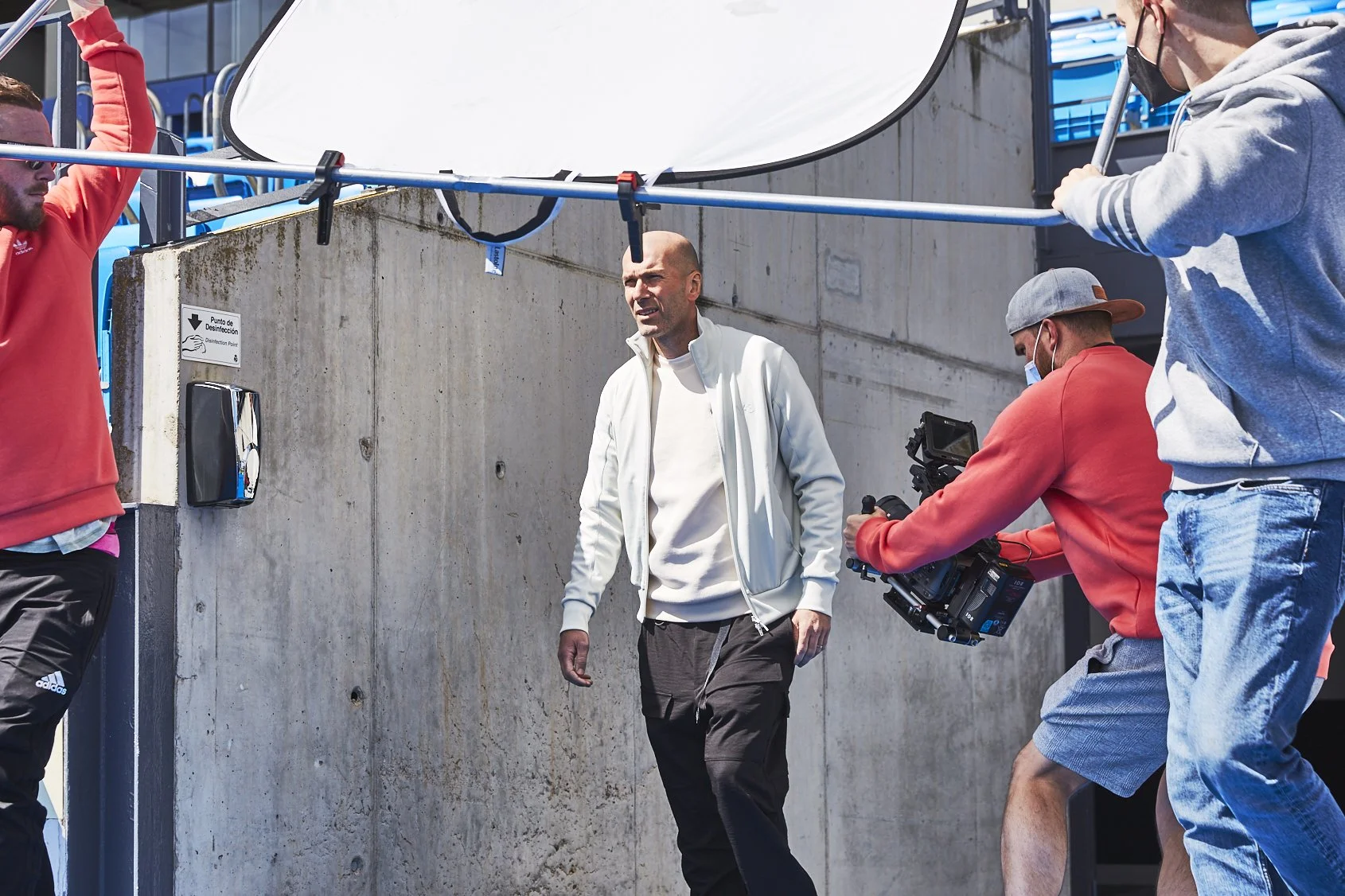 Zidane BTS EB 187.JPG
