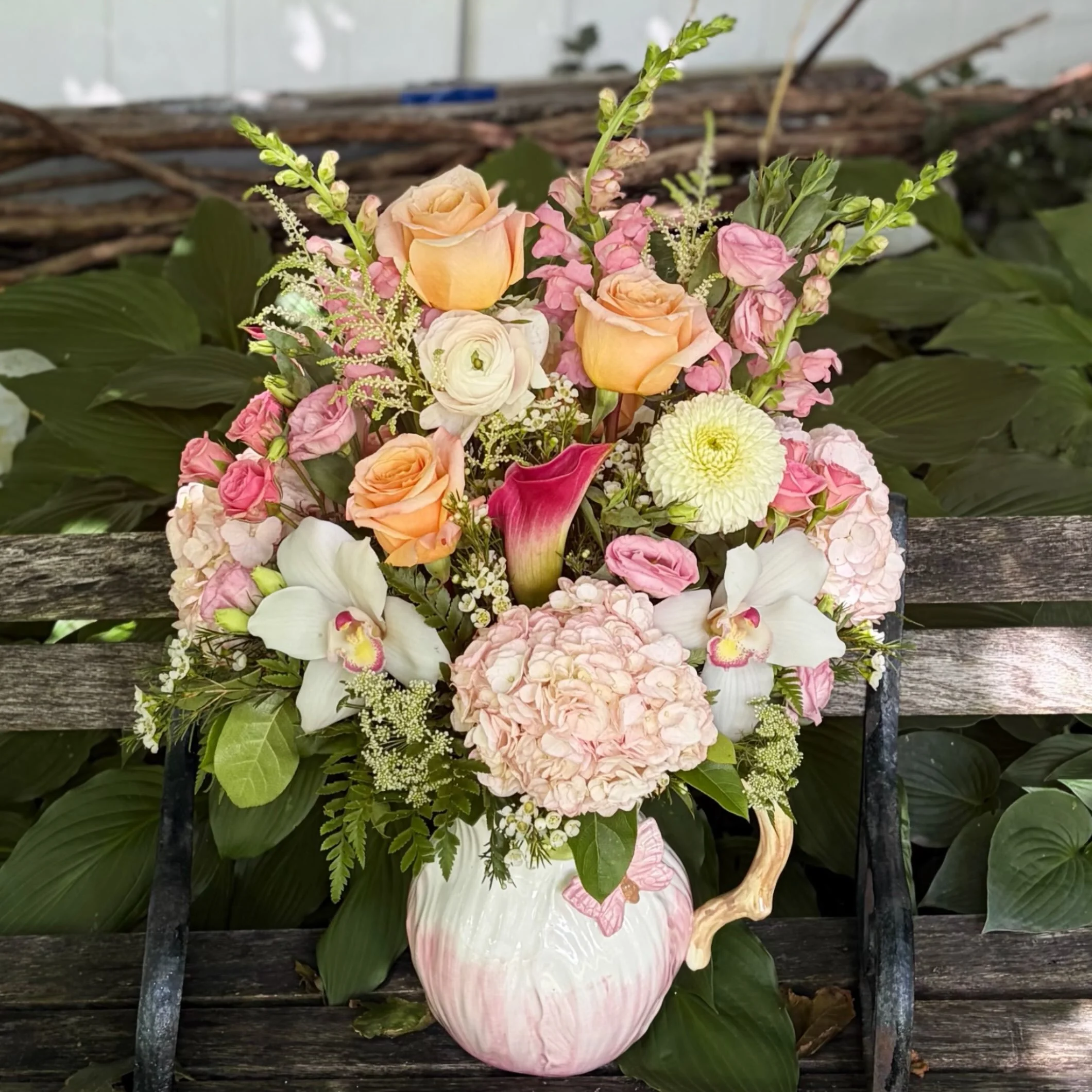 Birthday flower pitchers 💕🎂

(516) 432-9783 🌸Call to order!!