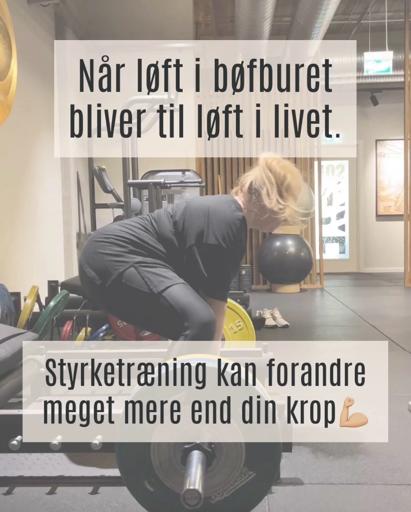 Der er f&aring; ting, jeg holder mere af i mit arbejde end at se, hvad der sker, n&aring;r kvinder begynder at styrketr&aelig;ne.💥

For i takt med, at hun lander i b&oslash;fburet, bliver tryg ved v&aelig;gtene og l&oslash;fter tungere og tungere ti