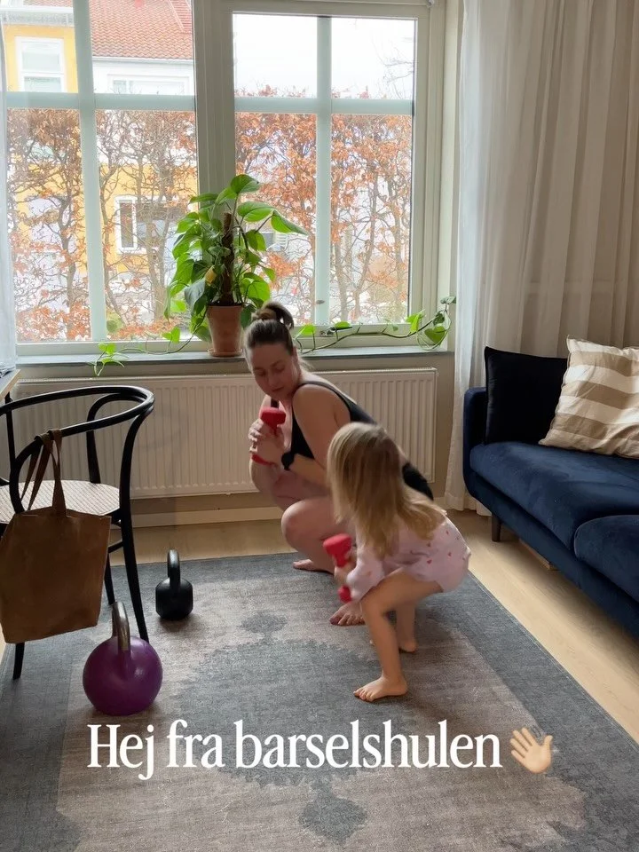 Dagene er ok-random p.t. Ingen lillebror endnu - om end der har v&aelig;ret et par mikro-falske alarmer undervejs.

Jeg pr&oslash;ver at slappe af. Det lykkes til dels.
Indtil jeg bliver rastl&oslash;s og ender med at lave et eller andet gakkelak som